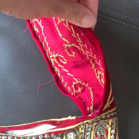 • Gorgeous Thai Handmade Shoulder Bag • - Picture 5 of 9